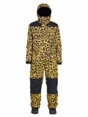 NEW AIRBLASTER Womens Insulated Freedom Ski Suit Size M Leopard Print